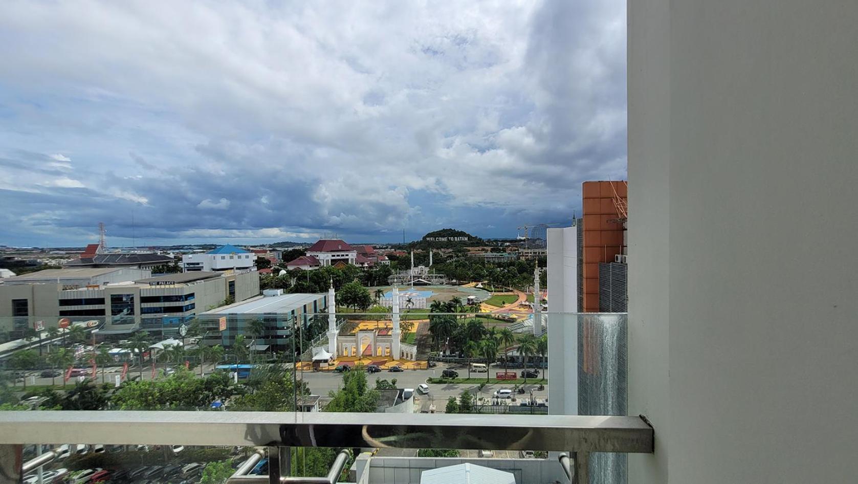 Palam Mansion At Apartment One Residence Batam Eksteriør bilde